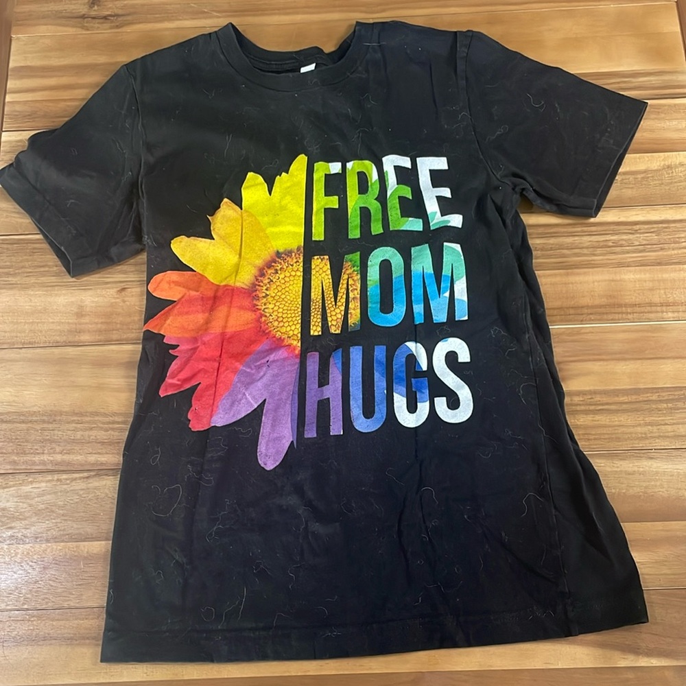 Black canvas tshirt